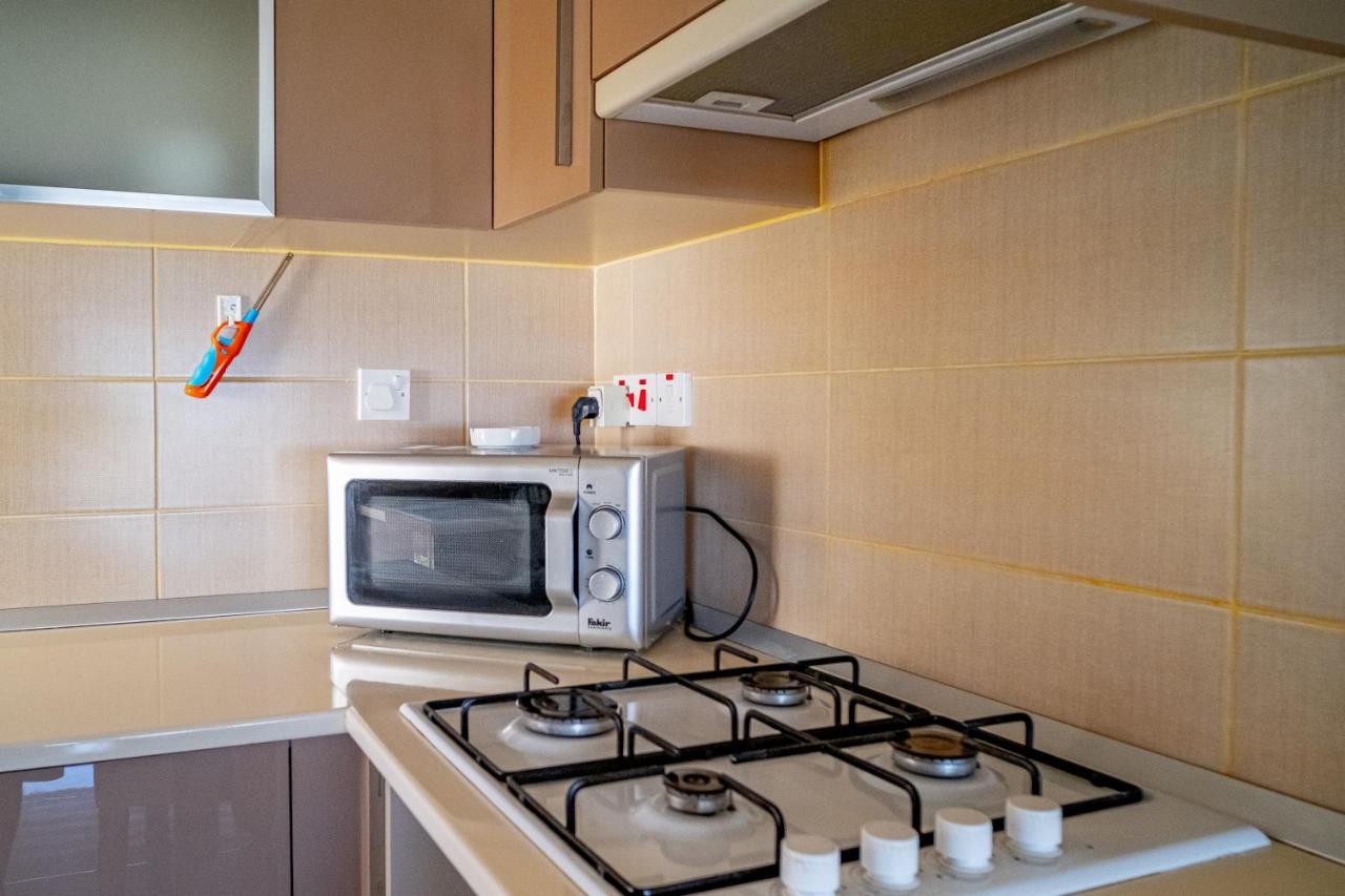 Spacious Two-Bedroom Apartment In Amazing Residence Escape Homes Kerýnia Eksteriør bilde