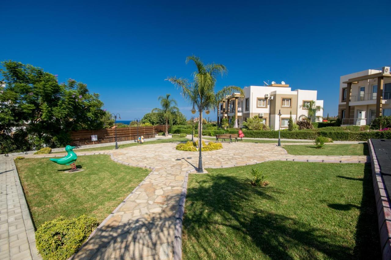 Spacious Two-Bedroom Apartment In Amazing Residence Escape Homes Kerýnia Eksteriør bilde